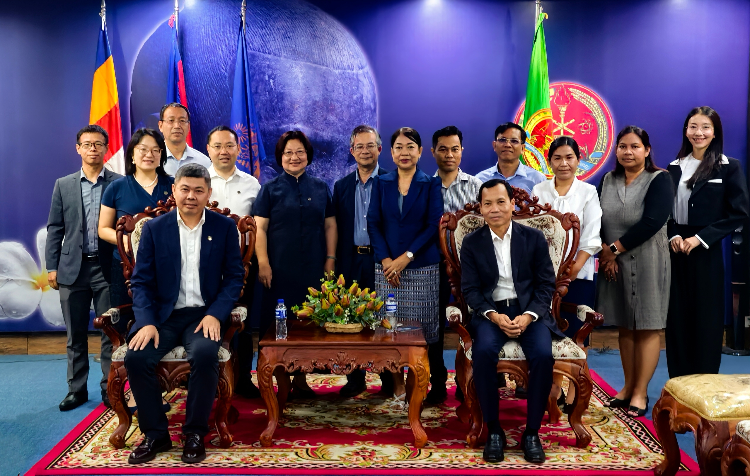 代表团访问皇家金边大学