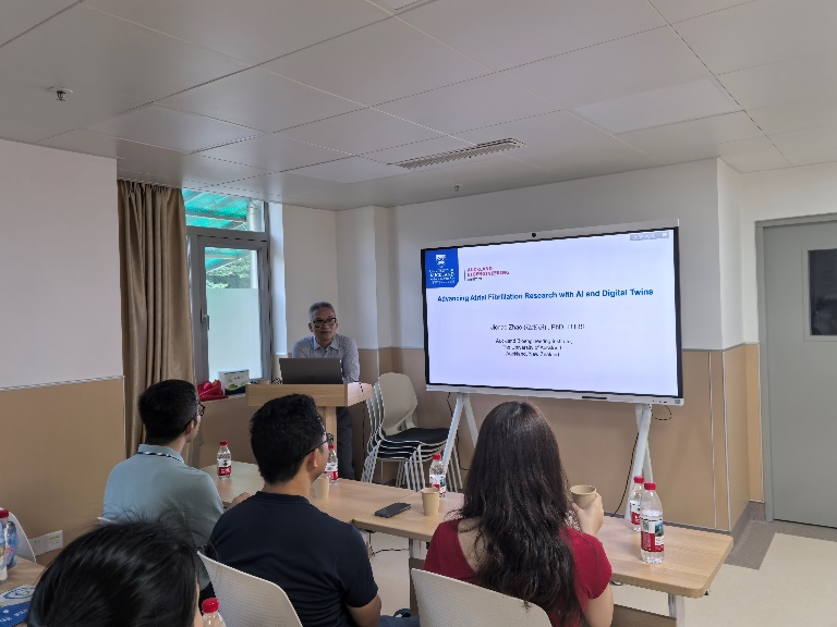 新西兰奥克兰大学赵继超教授(MICCAI 2027主席)为我校师生做学术报告