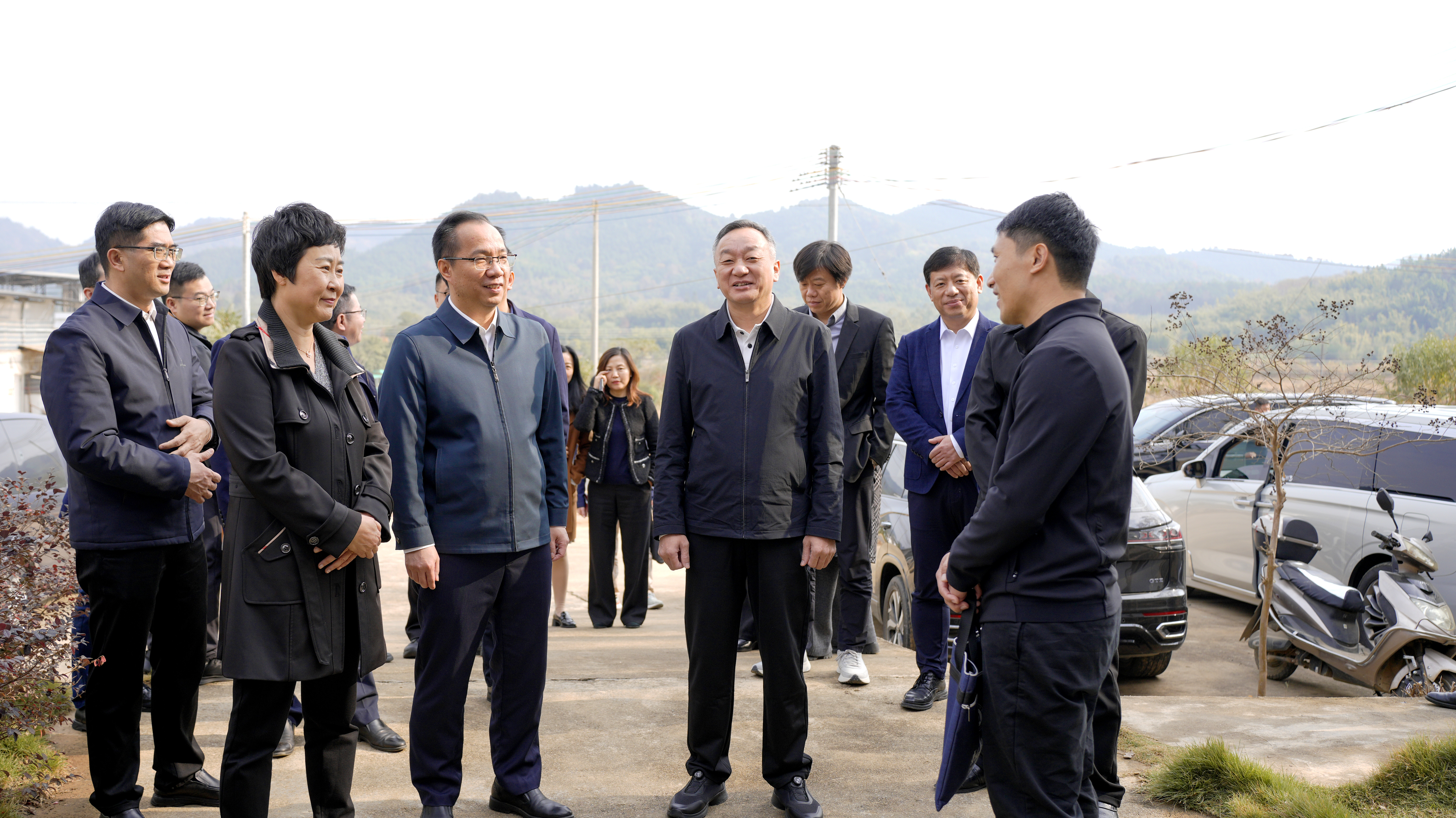 帮扶工作队汇报现场