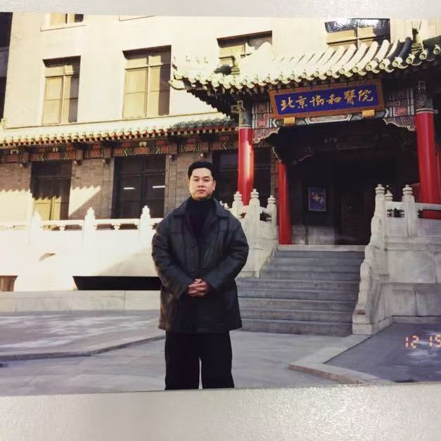 世界杰出华人医师何舜发：暨南情怀，医者仁心