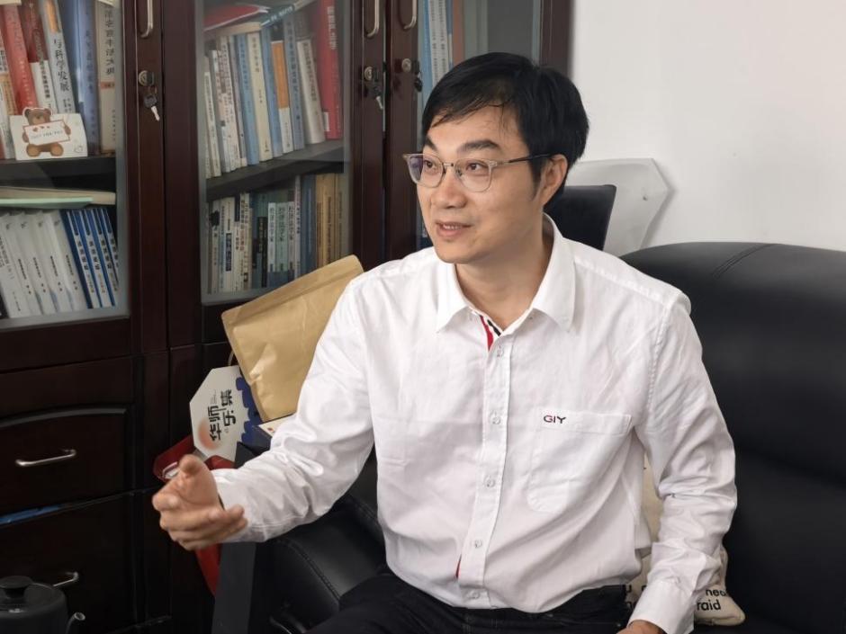 一九零六寻根·暨南薪火相传丨张永忠：春晖百年，共忆芳华