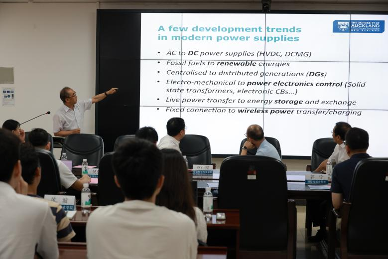 呼爱国做学术分享 配图3