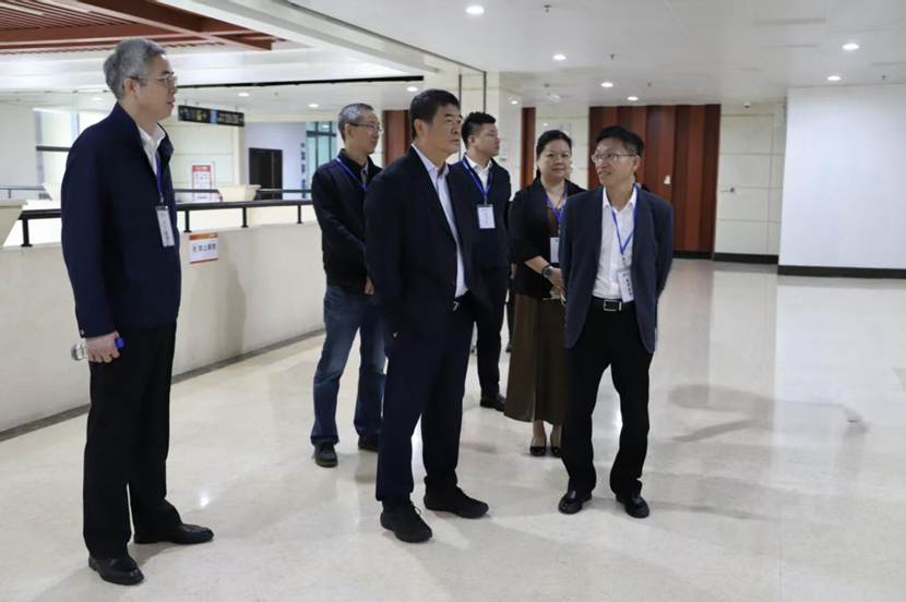 45e2e79373ecc5c55209a36f47f9139c