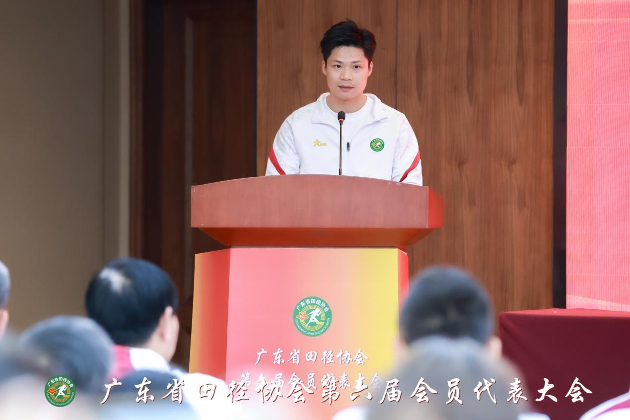 就职讲话现场 配图2